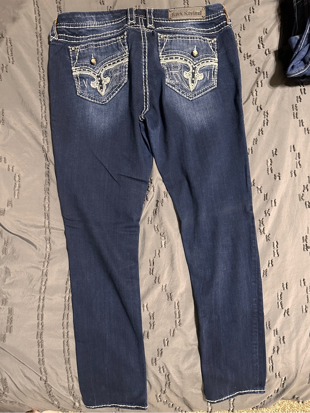 Rock Revival Women's Dark Indigo Easy Skinny Jeans with White Stitching - Picture 3 of 4